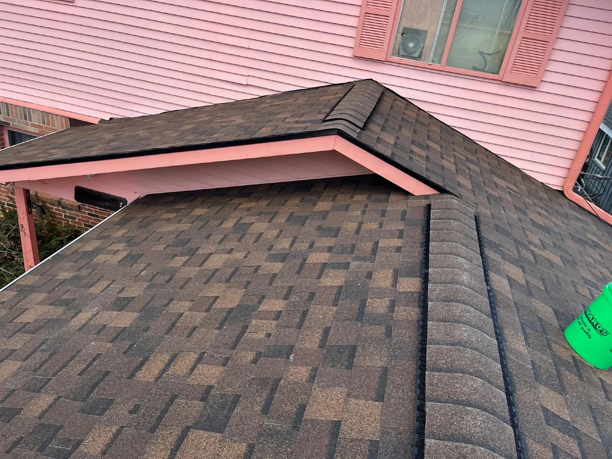 Roof replacement in Downtown Wyandotte, MI – 1940s colonial home with new Timberline HDZ shingles.